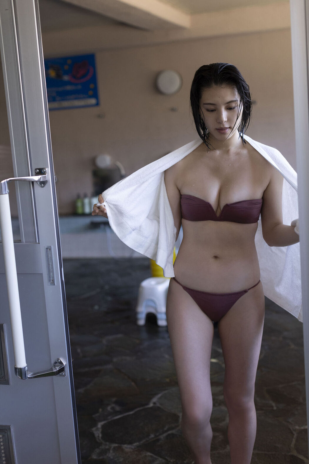 JP Iori Sagara 相樂伊織 &#8211; ヤングガンガンデジタル限定写真集 Winter memories デジタル版ヤングガンガン特別編集 (51P)