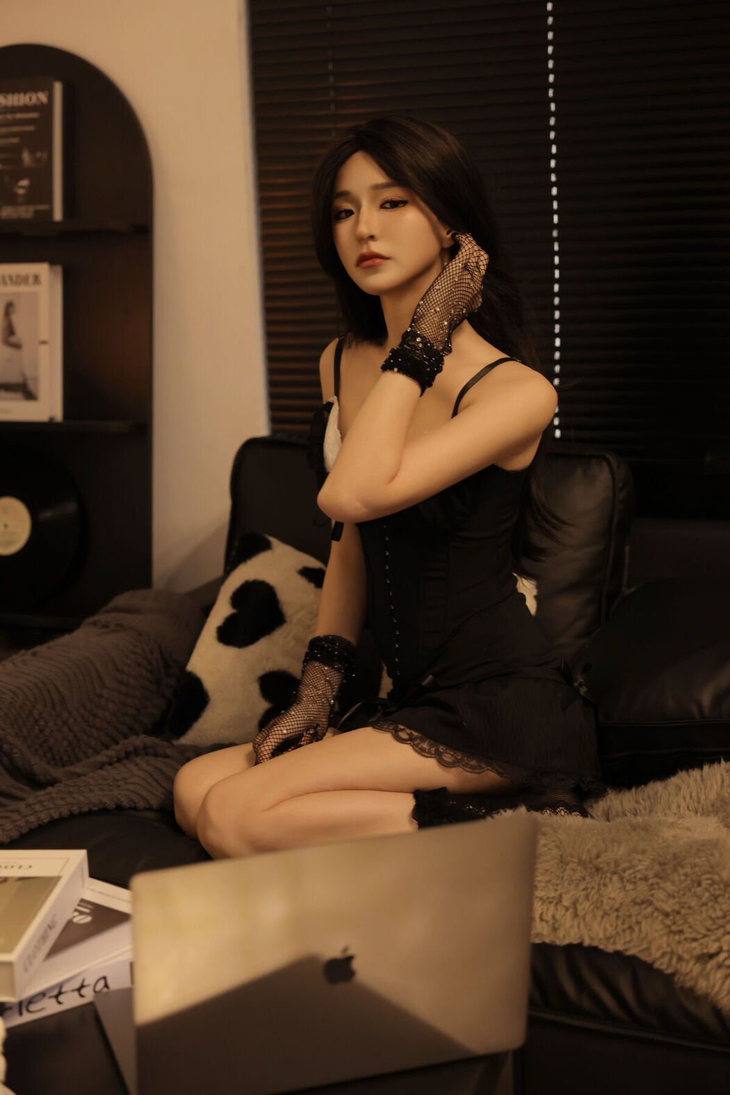 YiTuYu艺图语 Vol.8381 Maoqi (24P)