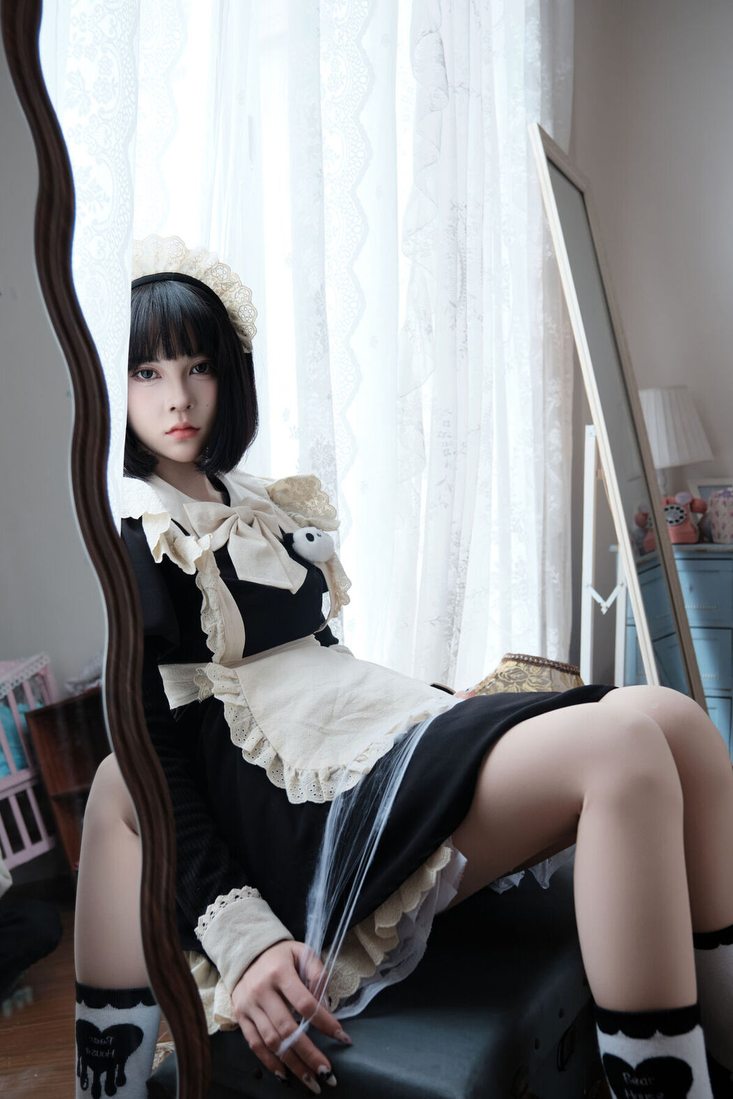 YiTuYu艺图语 Vol.8383 悲伤薯条555 (27P)