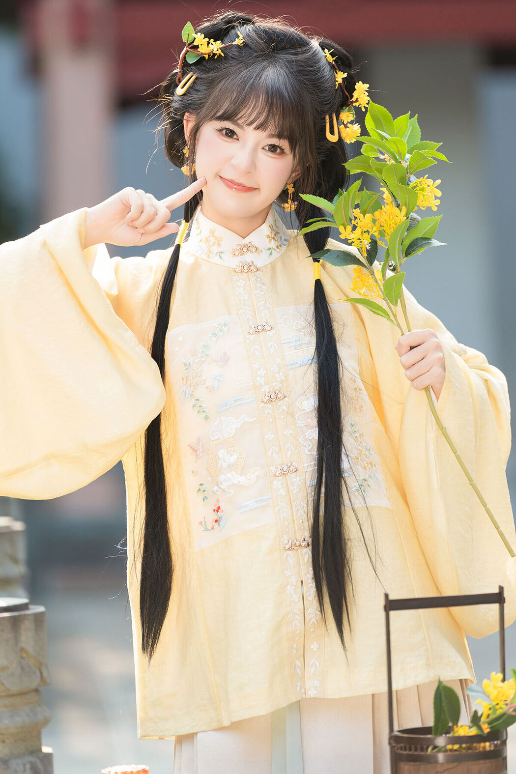 YiTuYu艺图语 Vol.8378 夏芋小年 (35P) Cover Photo