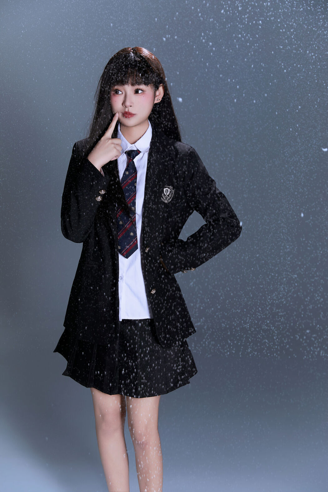 YiTuYu艺图语 Vol.8380 啊丹 (23P)