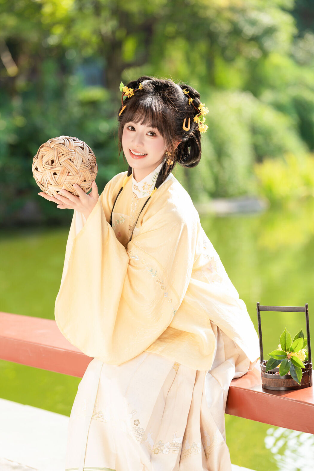 YiTuYu艺图语 Vol.8378 夏芋小年 (35P)