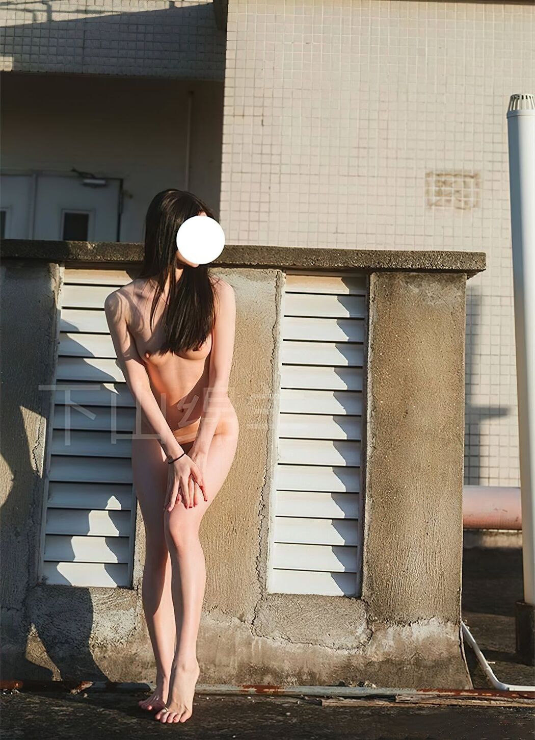 Coser@下山绵羊 &#8211; 退网的X福利姬 白嫩的萝莉 Part2 (55P)