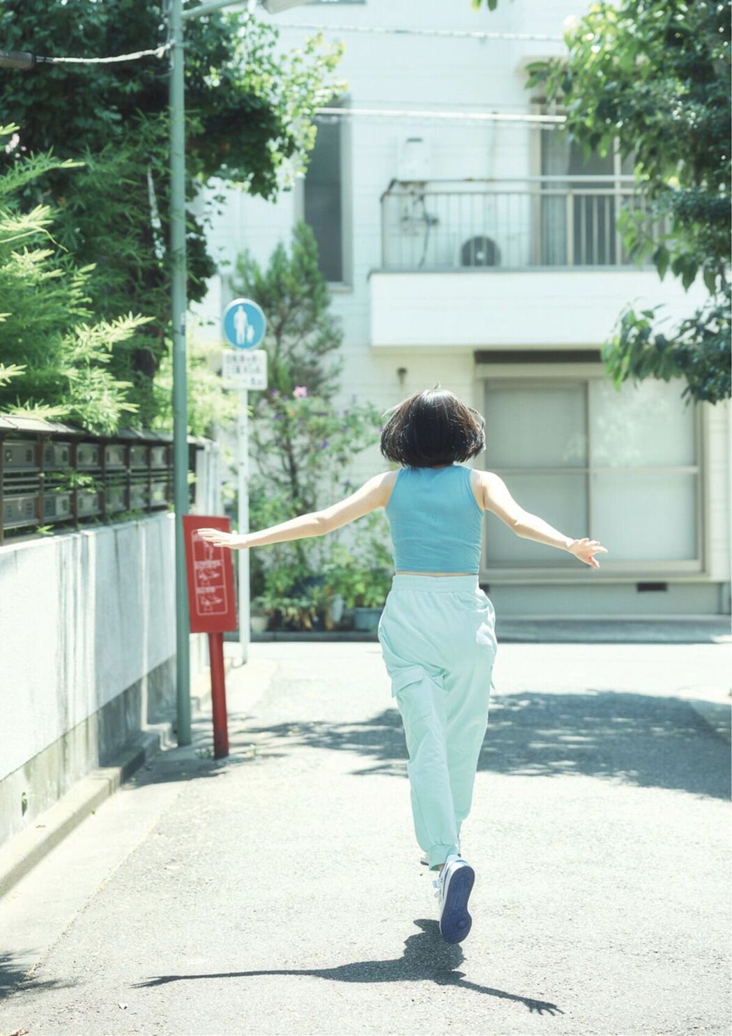 JP Akira Mizuno 水野瞳 – 夏物語 Part01 (50P)