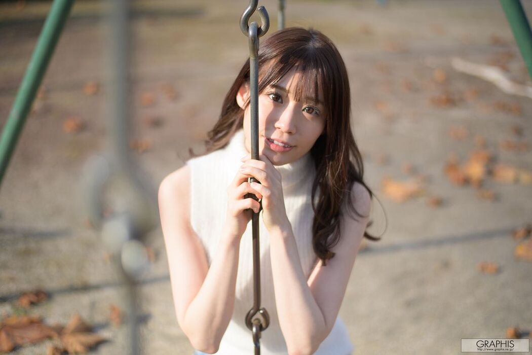 JP Miho Nana 未歩なな &#8211; Graphis Gals No.552 VIVACIOUS Part01 (72P)