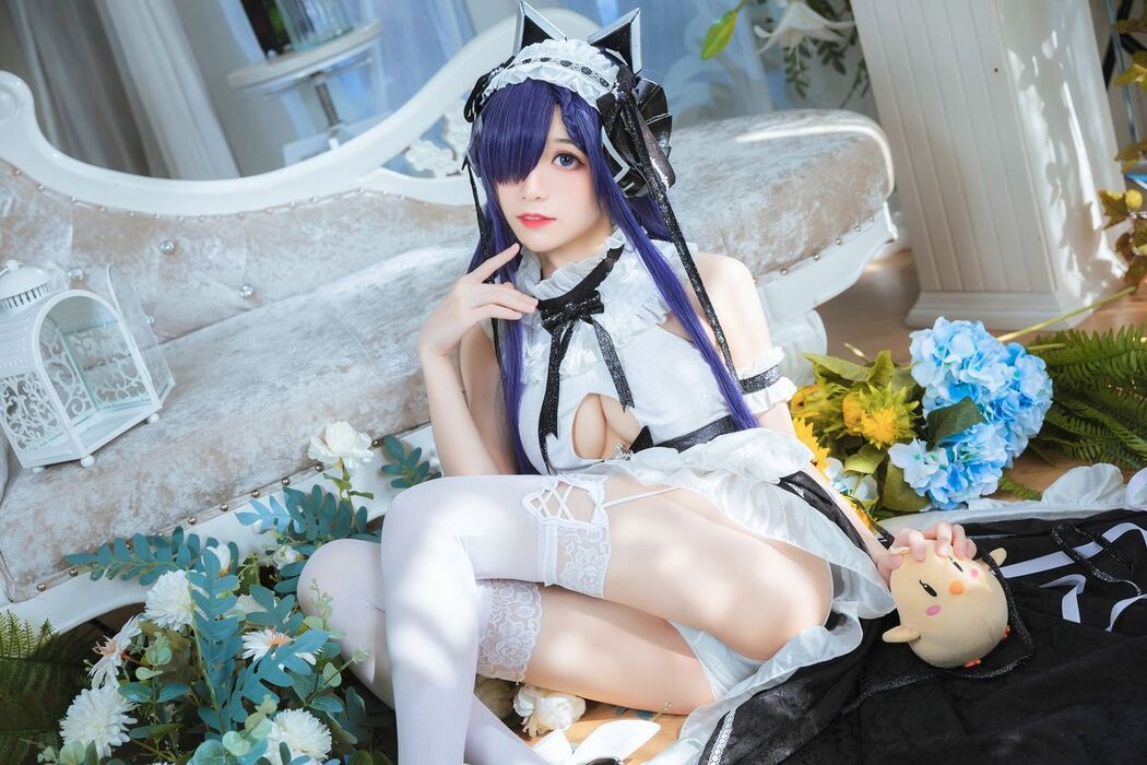 Coser@Tomoyo酱 &#8211; 碧蓝 奥古斯特女仆 (28P)