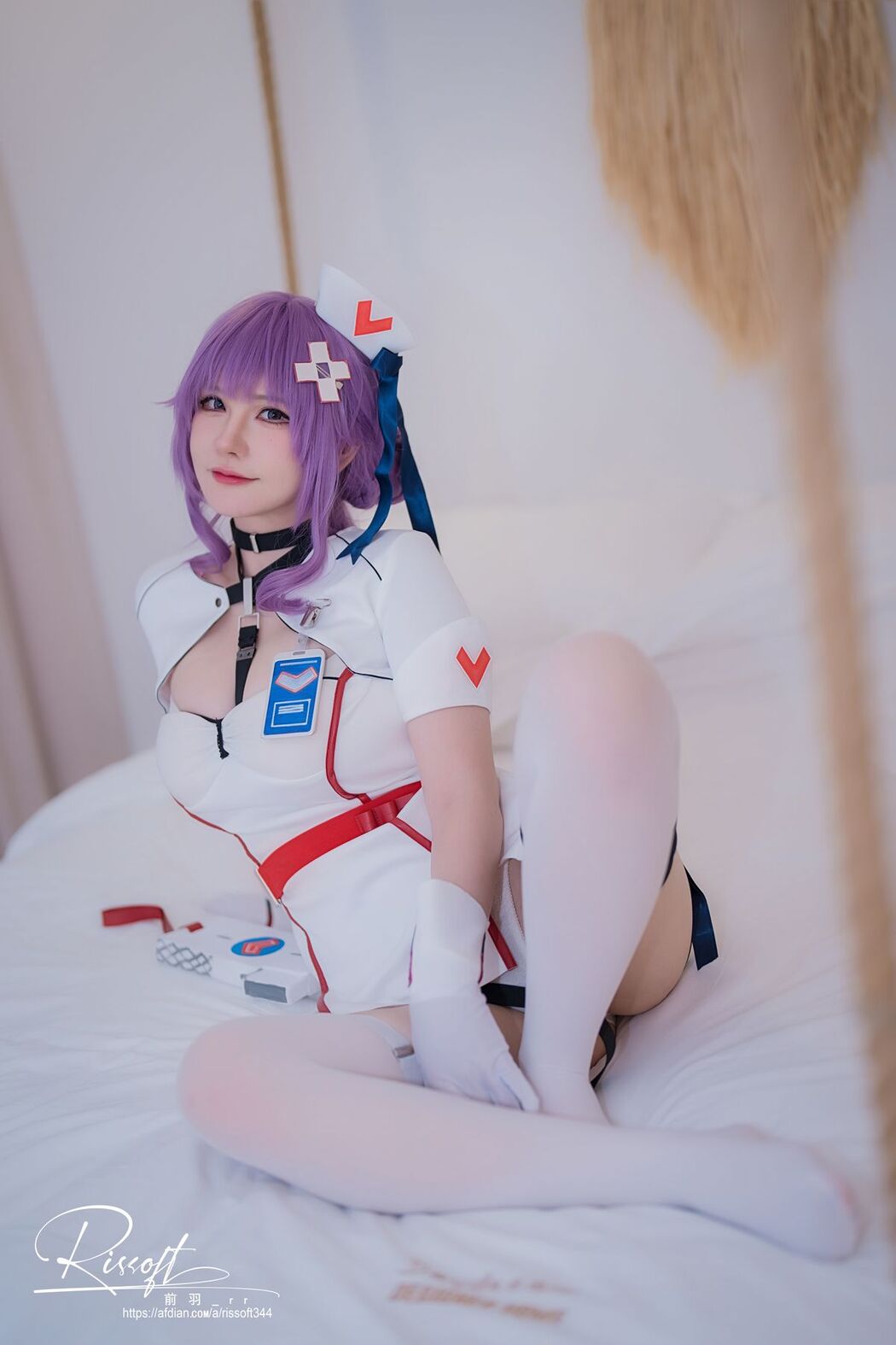 Coser@前羽_rr &#8211; スノウブレイク 禁域降臨 医師 (43P)