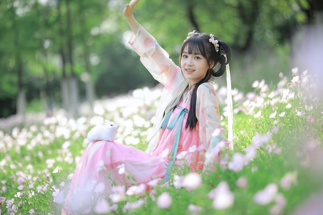 YiTuYu艺图语 Vol.8387 迟迟晴雨表 (23P)