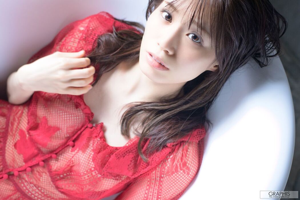JP Miho Nana 未歩なな – Graphis Gals No.552 VIVACIOUS Part02 (71P)