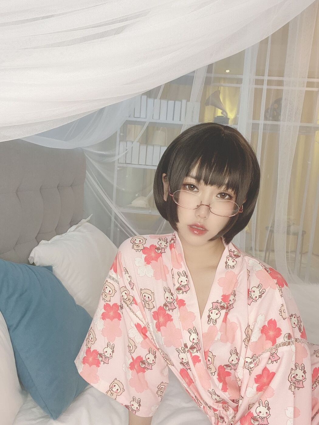 Coser@芋圆侑子 &#8211; 少妇 Part1 (58P &#8211; 8V)