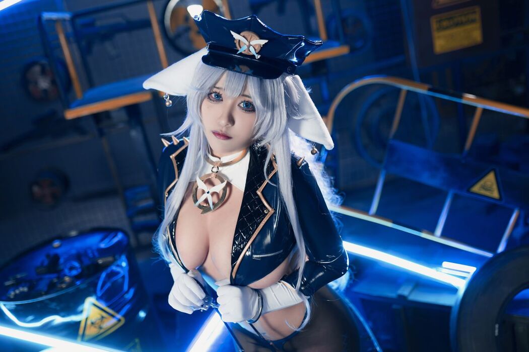 Coser@洛璃LoLiSAMA – 信浓女警 (81P)