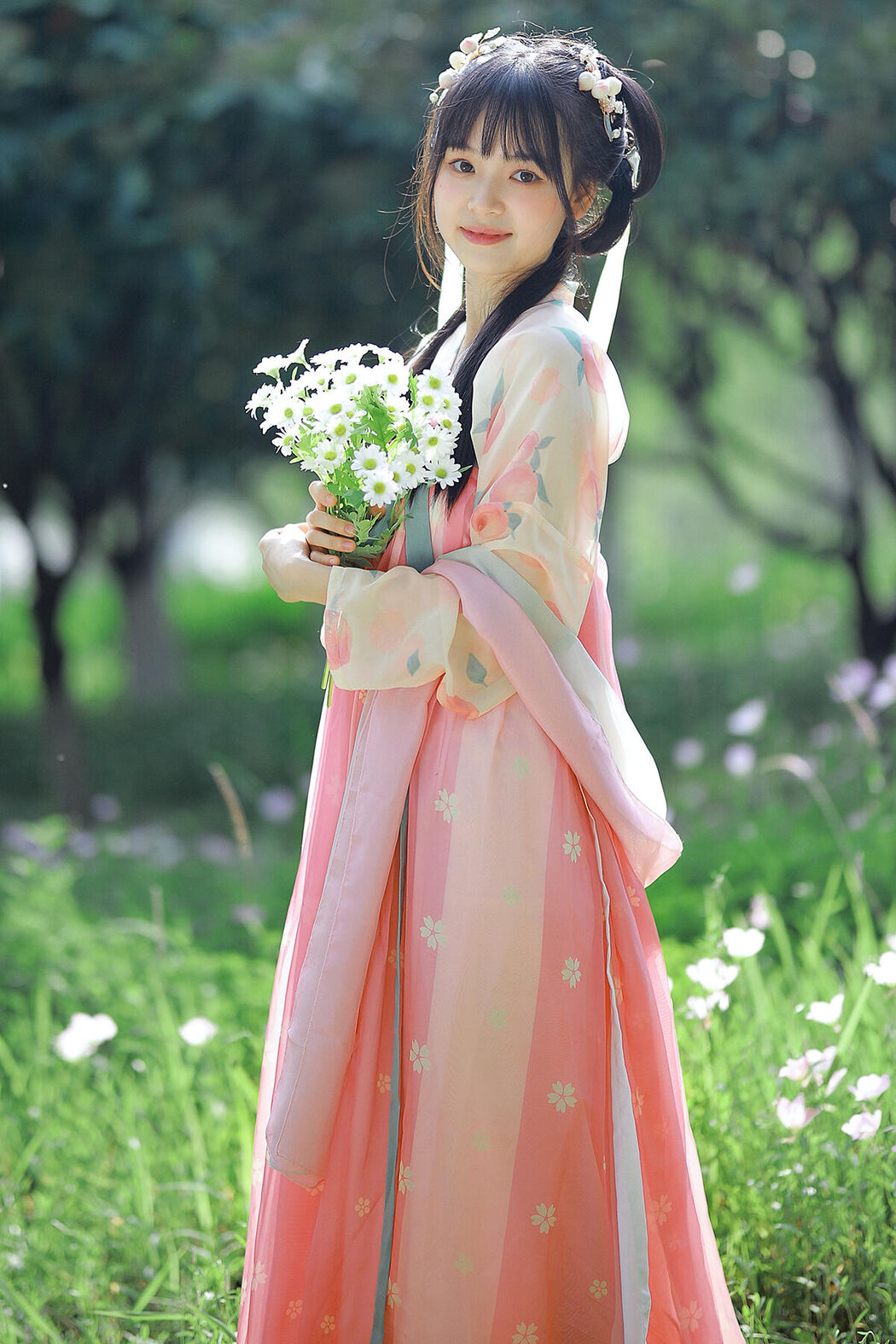 YiTuYu艺图语 Vol.8387 迟迟晴雨表 (23P) Cover Photo
