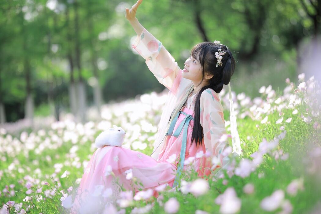 YiTuYu艺图语 Vol.8387 迟迟晴雨表 (23P)