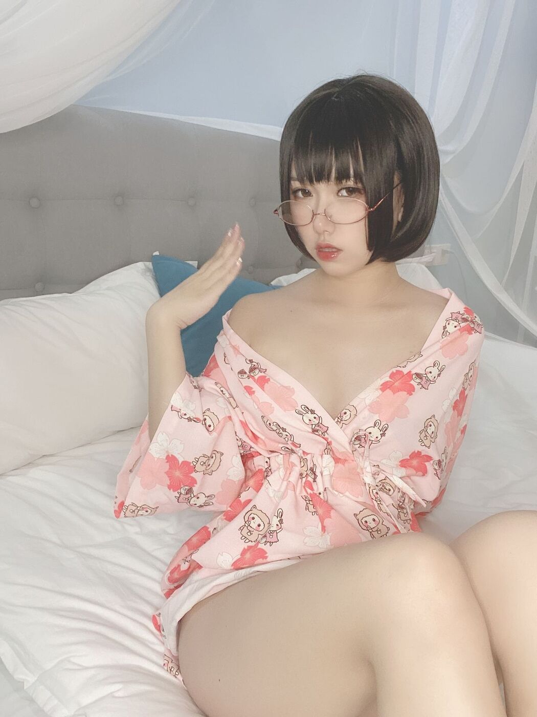 Coser@芋圆侑子 &#8211; 少妇 Part1 (58P &#8211; 8V)
