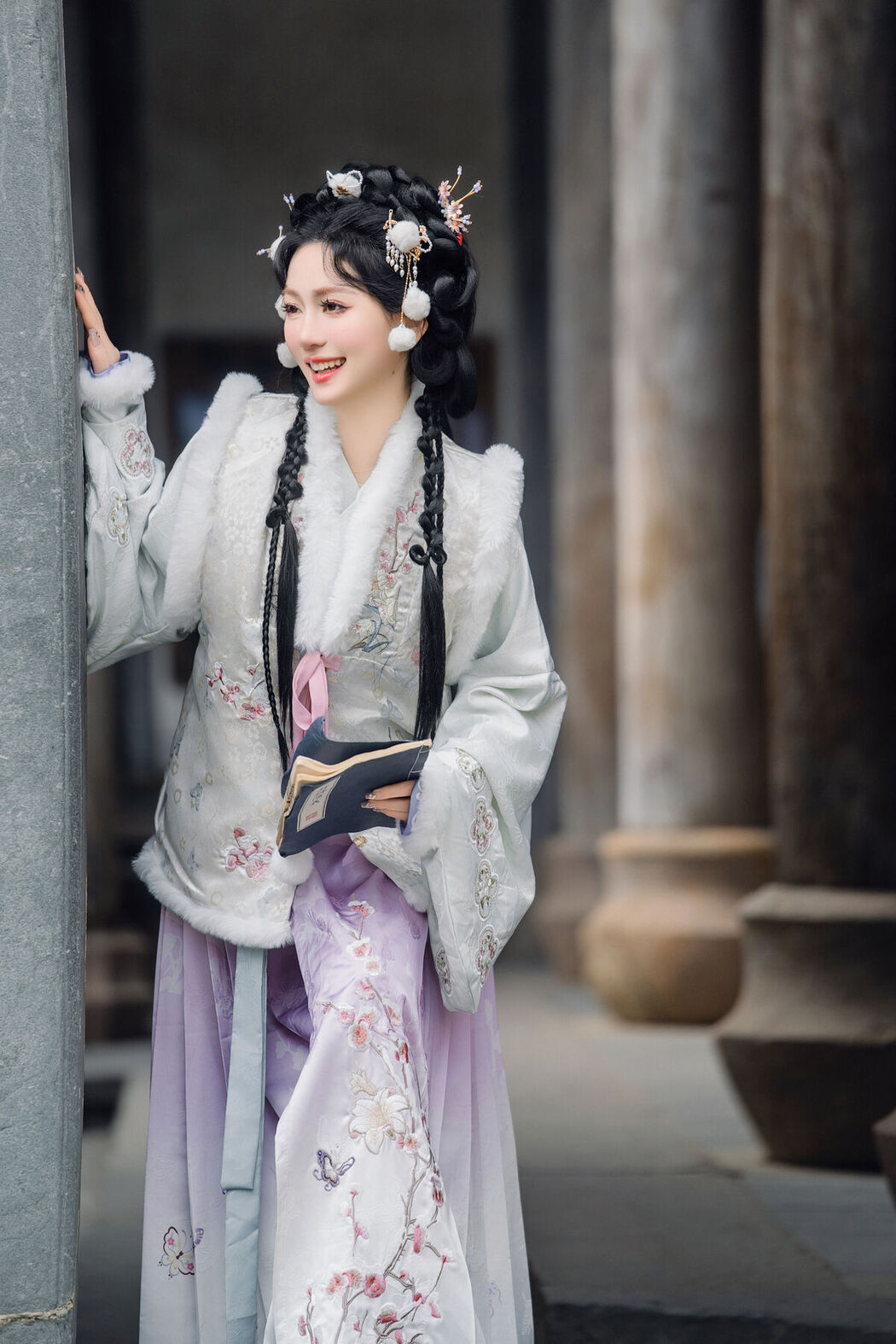 YiTuYu艺图语 Vol.8386 小陈 (21P)