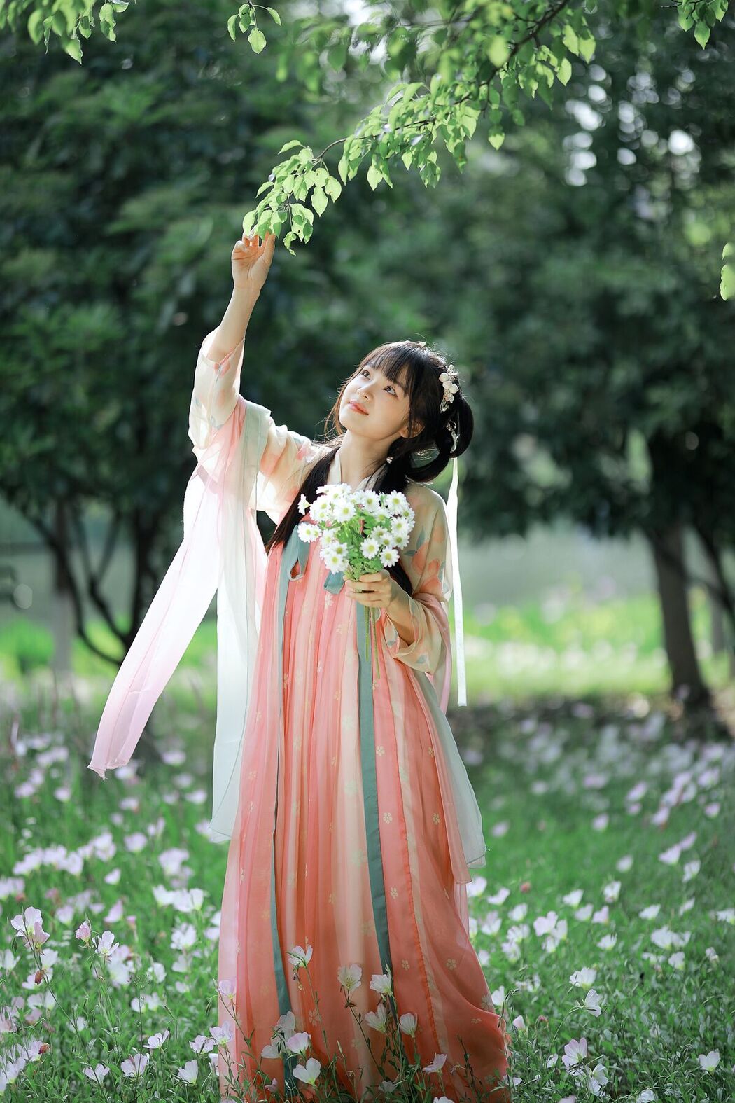 YiTuYu艺图语 Vol.8387 迟迟晴雨表 (23P)