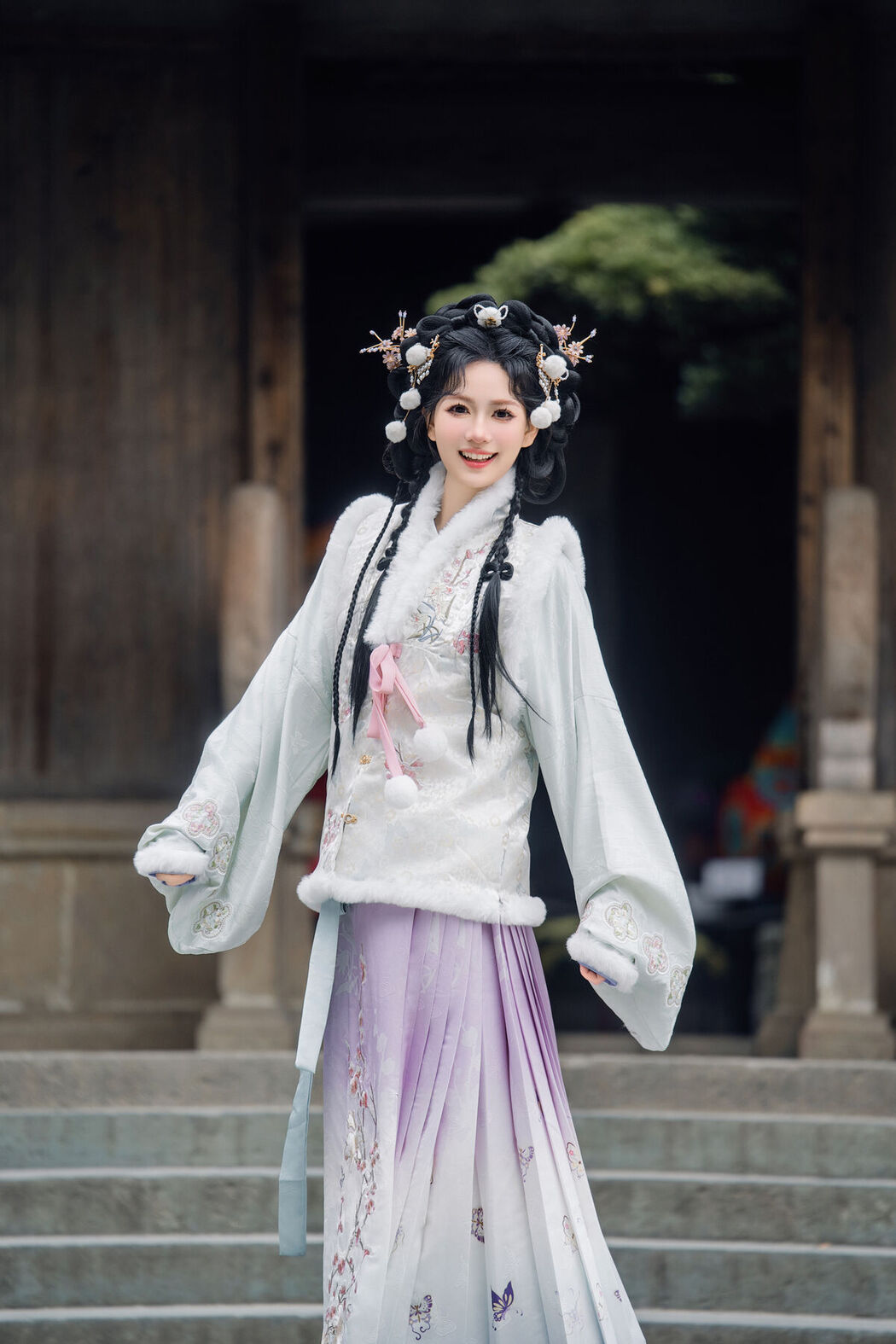 YiTuYu艺图语 Vol.8386 小陈 (21P)