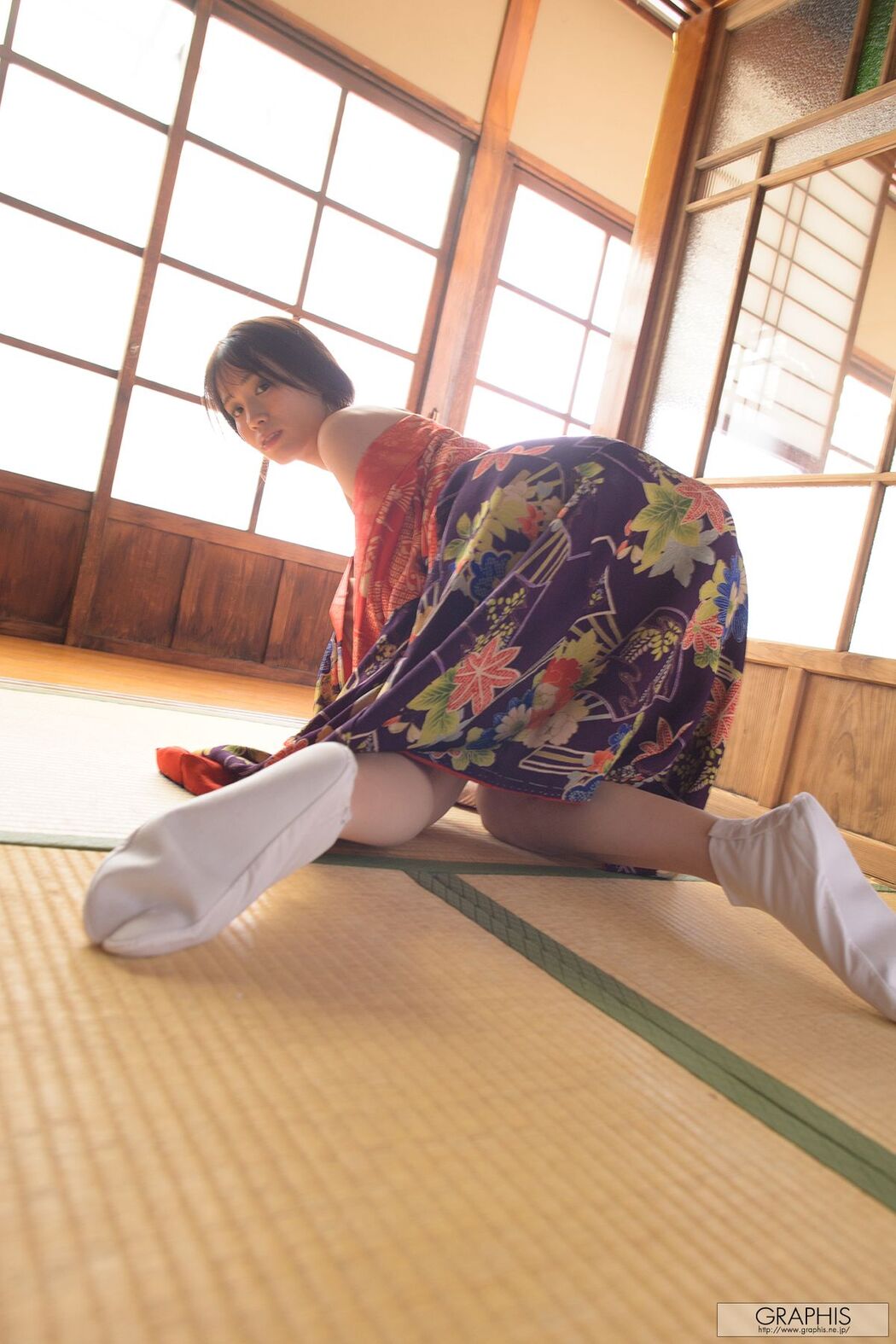 JP Miho Nana 未歩なな – Graphis Gals No.552 VIVACIOUS Part01 (72P)