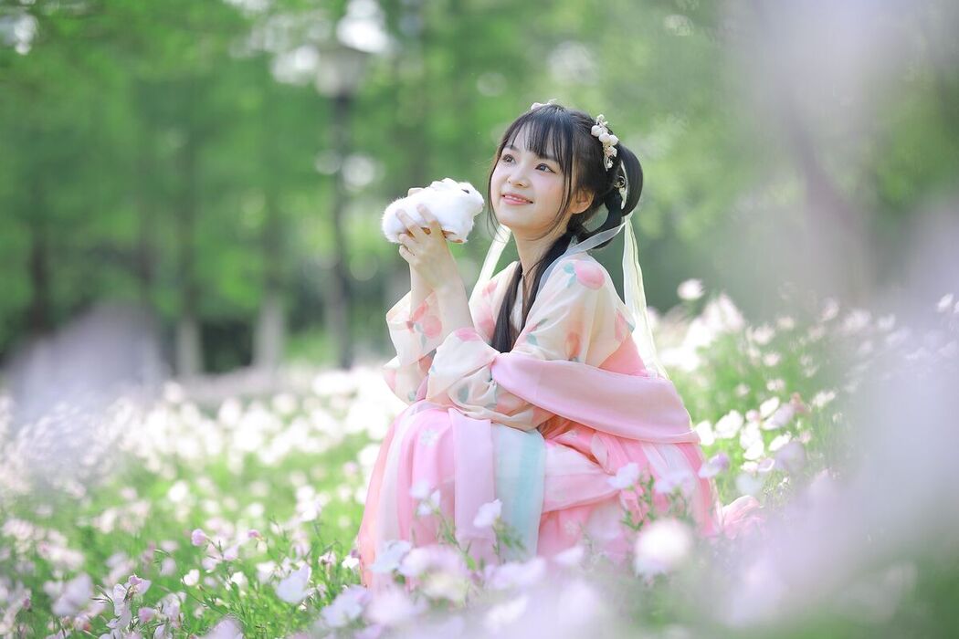 YiTuYu艺图语 Vol.8387 迟迟晴雨表 (23P)