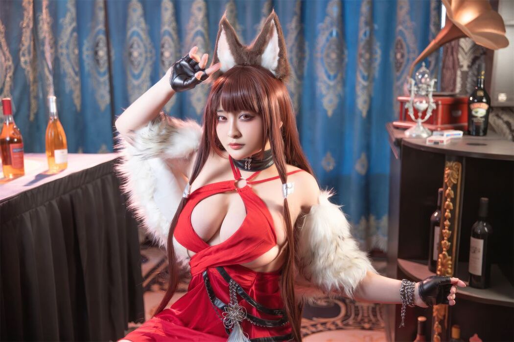 Coser@洛璃LoLiSAMA &#8211; 碧蓝航线 赤城 礼服 (54P)