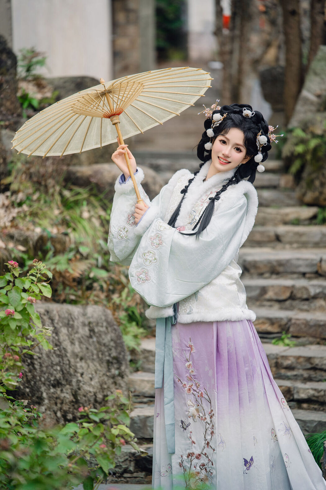 YiTuYu艺图语 Vol.8386 小陈 (21P)