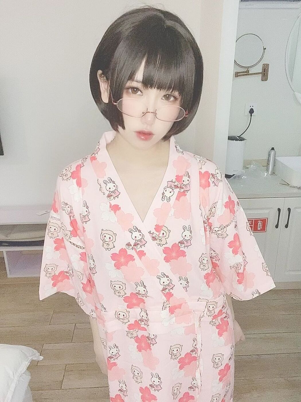 Coser@芋圆侑子 &#8211; 少妇 Part1 (58P &#8211; 8V)