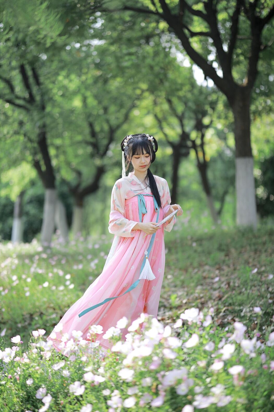 YiTuYu艺图语 Vol.8387 迟迟晴雨表 (23P)