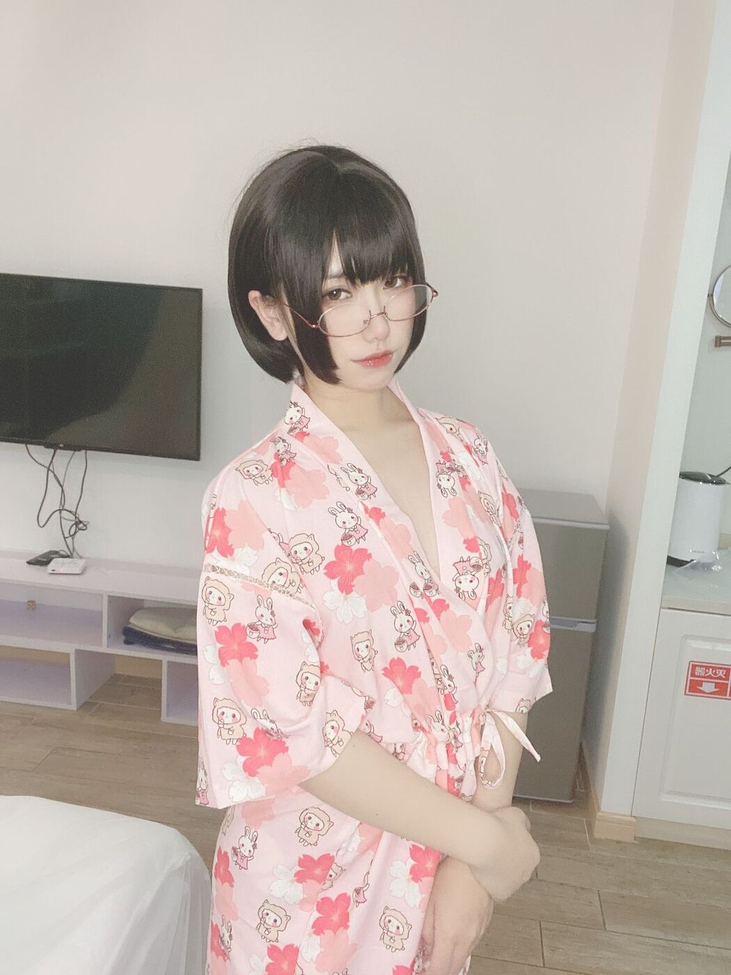 Coser@芋圆侑子 &#8211; 少妇 Part1 (58P &#8211; 8V)
