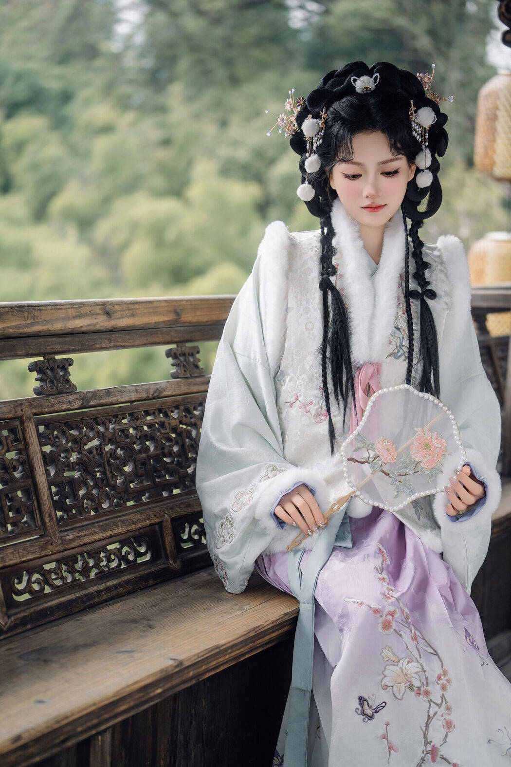 YiTuYu艺图语 Vol.8386 小陈 (21P)