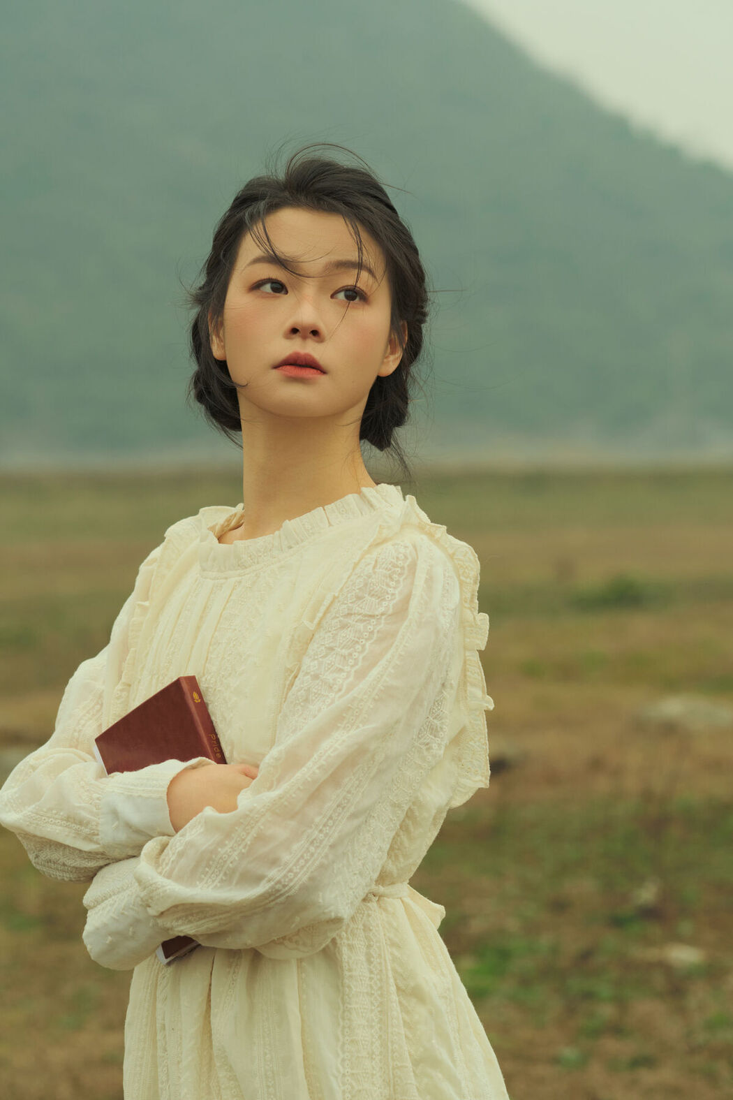 YiTuYu艺图语 Vol.8390 蝴蝶妹妹 (23P)