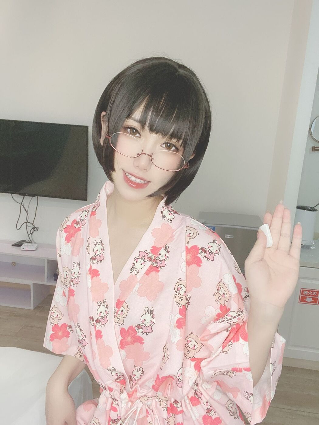 Coser@芋圆侑子 &#8211; 少妇 Part1 (58P &#8211; 8V)