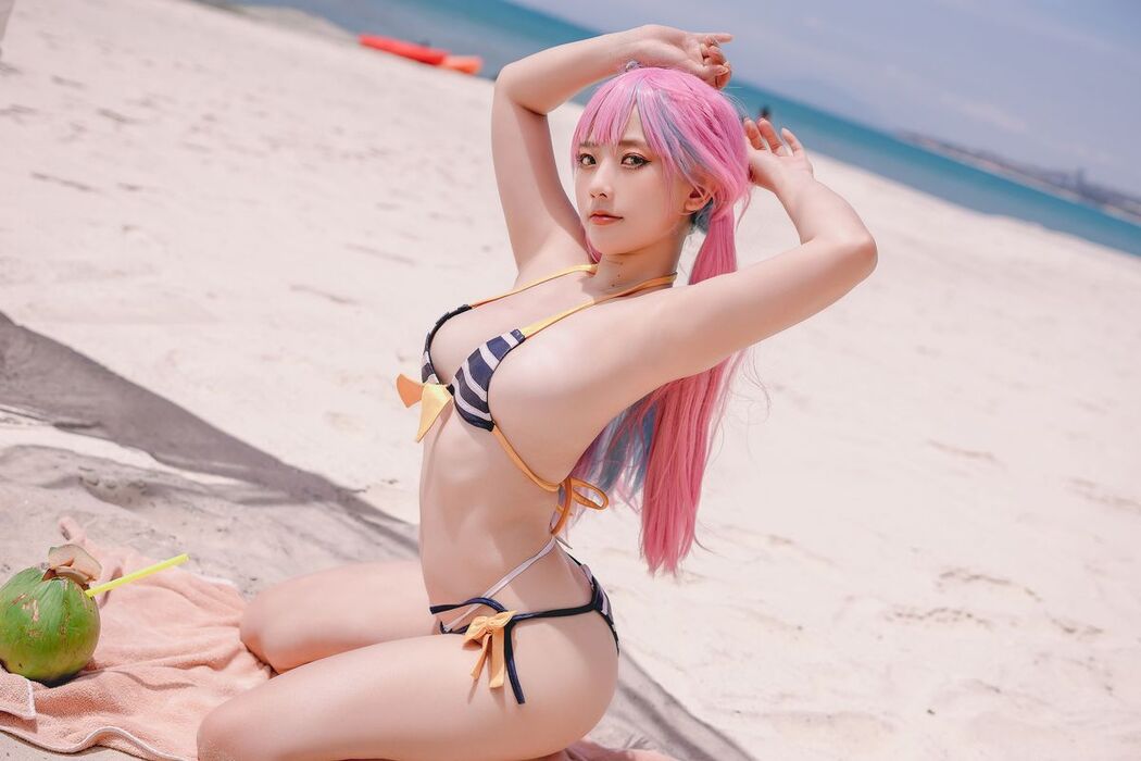 Coser@Messie Huang &#8211; Aqua Bikini (35P)