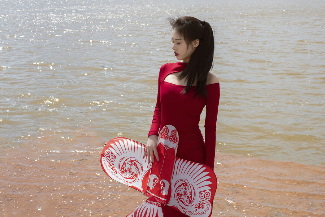 YiTuYu艺图语 Vol.8395 佚名 (28P)