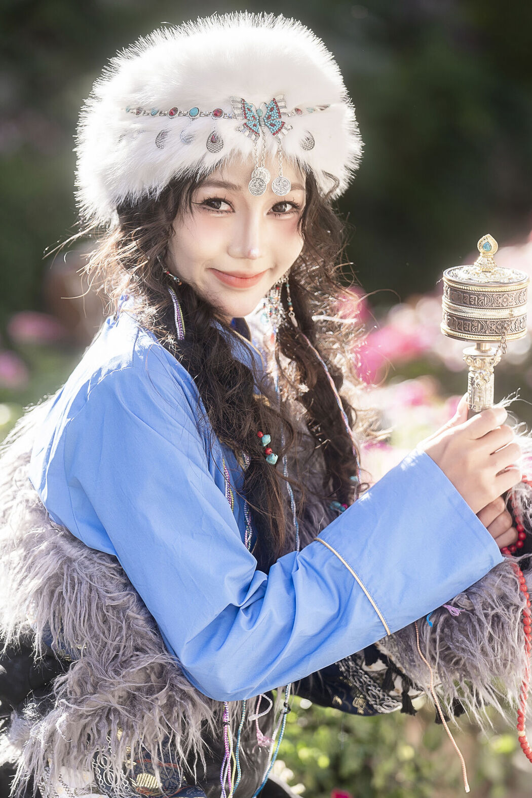 YiTuYu艺图语 Vol.8405 小赢 (32P)