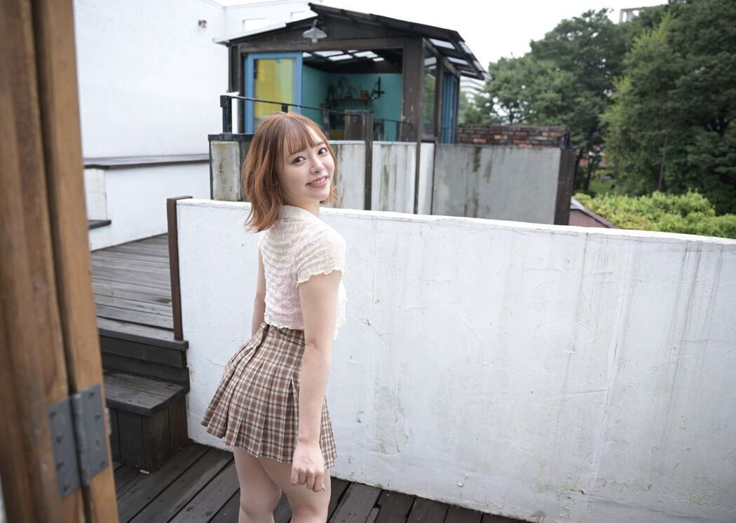 JP Ogura Yuna 小倉由菜 &#8211; 色白なお尻に触れてみたい (65P)