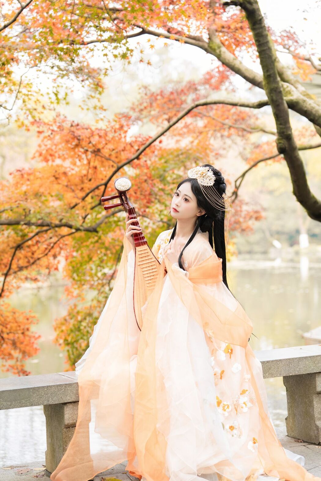 YiTuYu艺图语 Vol.8400 湫一只岁岁 (26P)