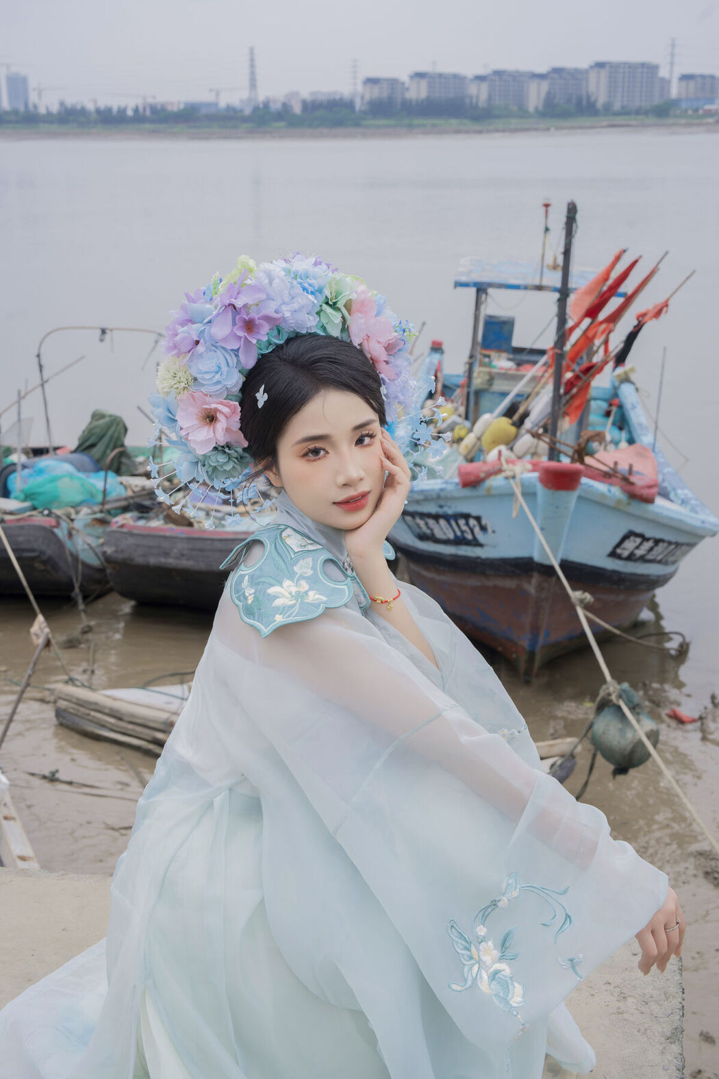 YiTuYu艺图语 Vol.8402 小葵 (26P)