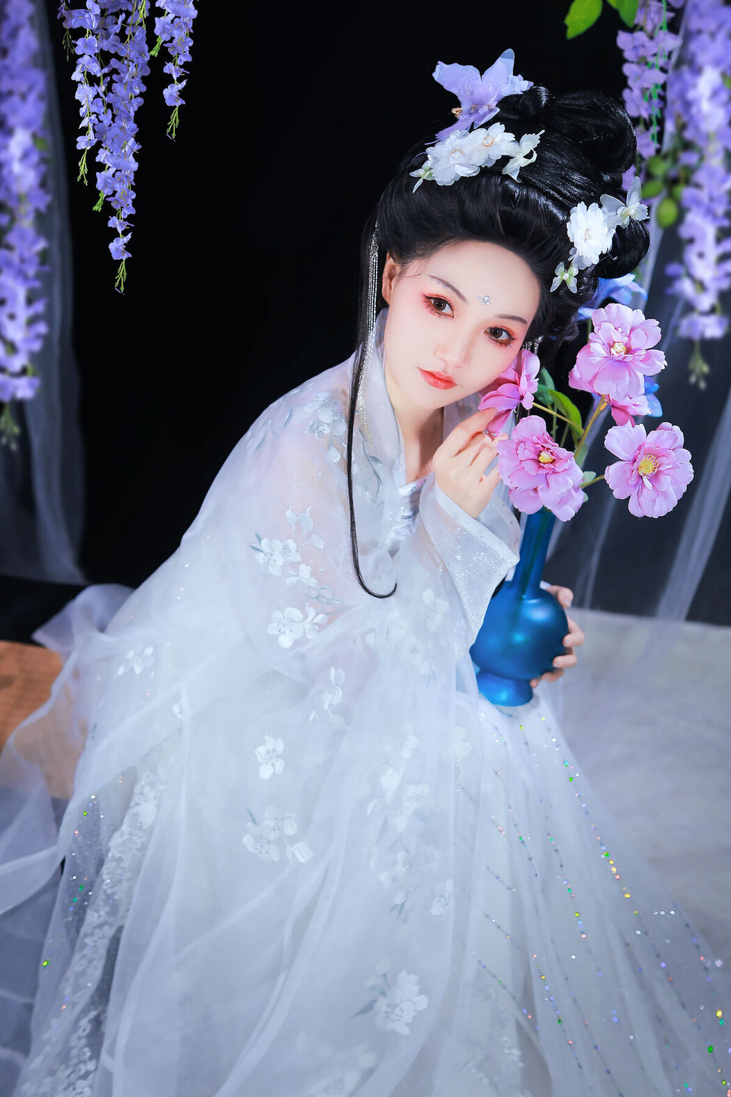 YiTuYu艺图语 Vol.8404 焚香小也 (23P)