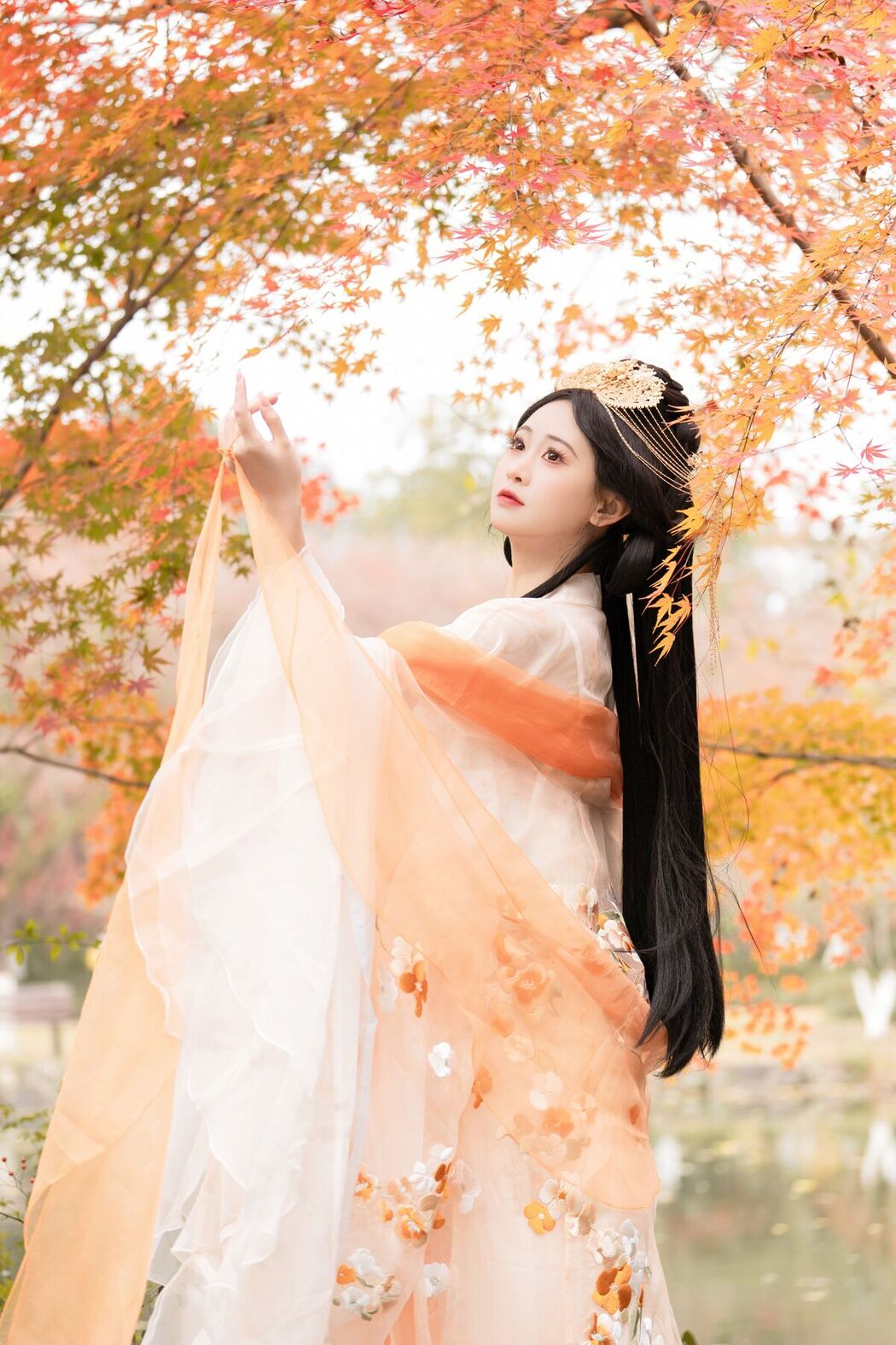 YiTuYu艺图语 Vol.8400 湫一只岁岁 (26P)