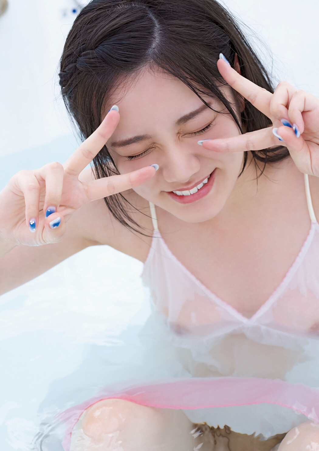 Rena Miyashita 宮下玲奈, 1st写真集 『透明少女』 《増ページ デジタル特装版》 Set.03