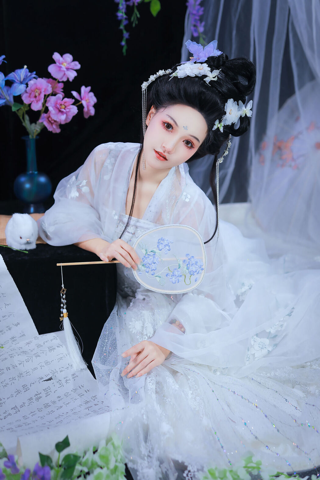YiTuYu艺图语 Vol.8404 焚香小也 (23P)