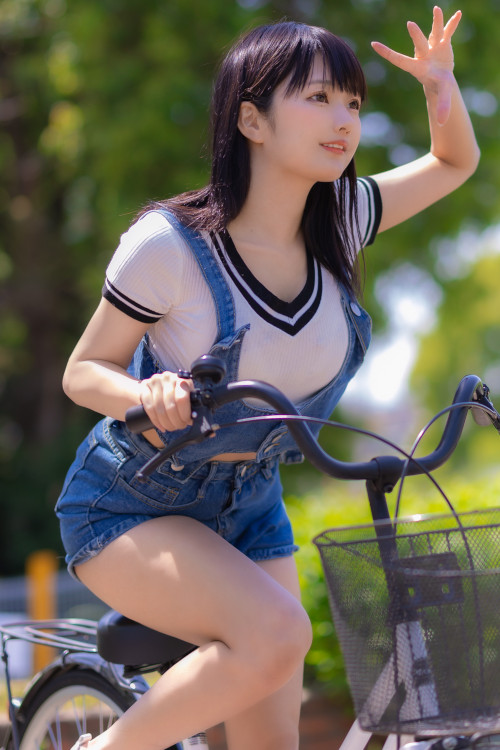 Ruka Inaba 莉々はるか, デジタル写真集 「FLOWER Vol.01」 Set.01
