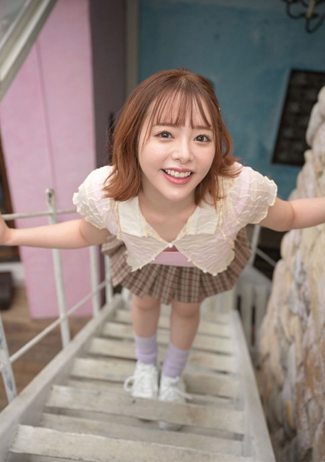 JP Ogura Yuna 小倉由菜 &#8211; 色白なお尻に触れてみたい (65P)