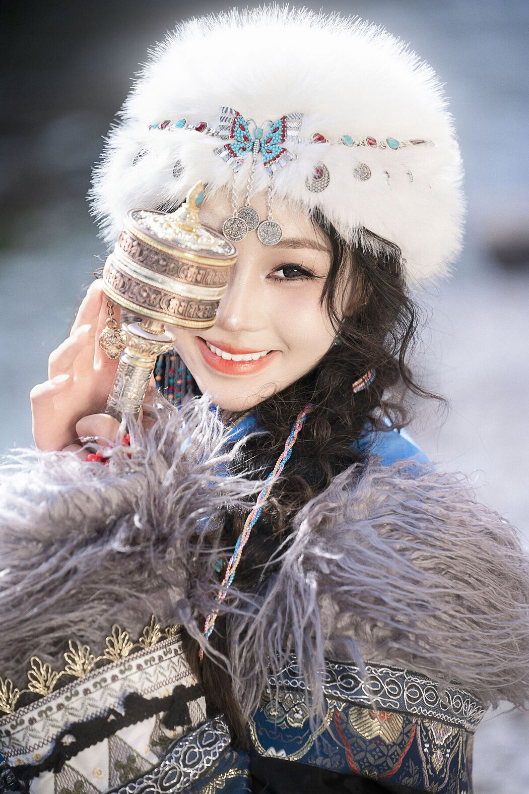 YiTuYu艺图语 Vol.8405 小赢 (32P)