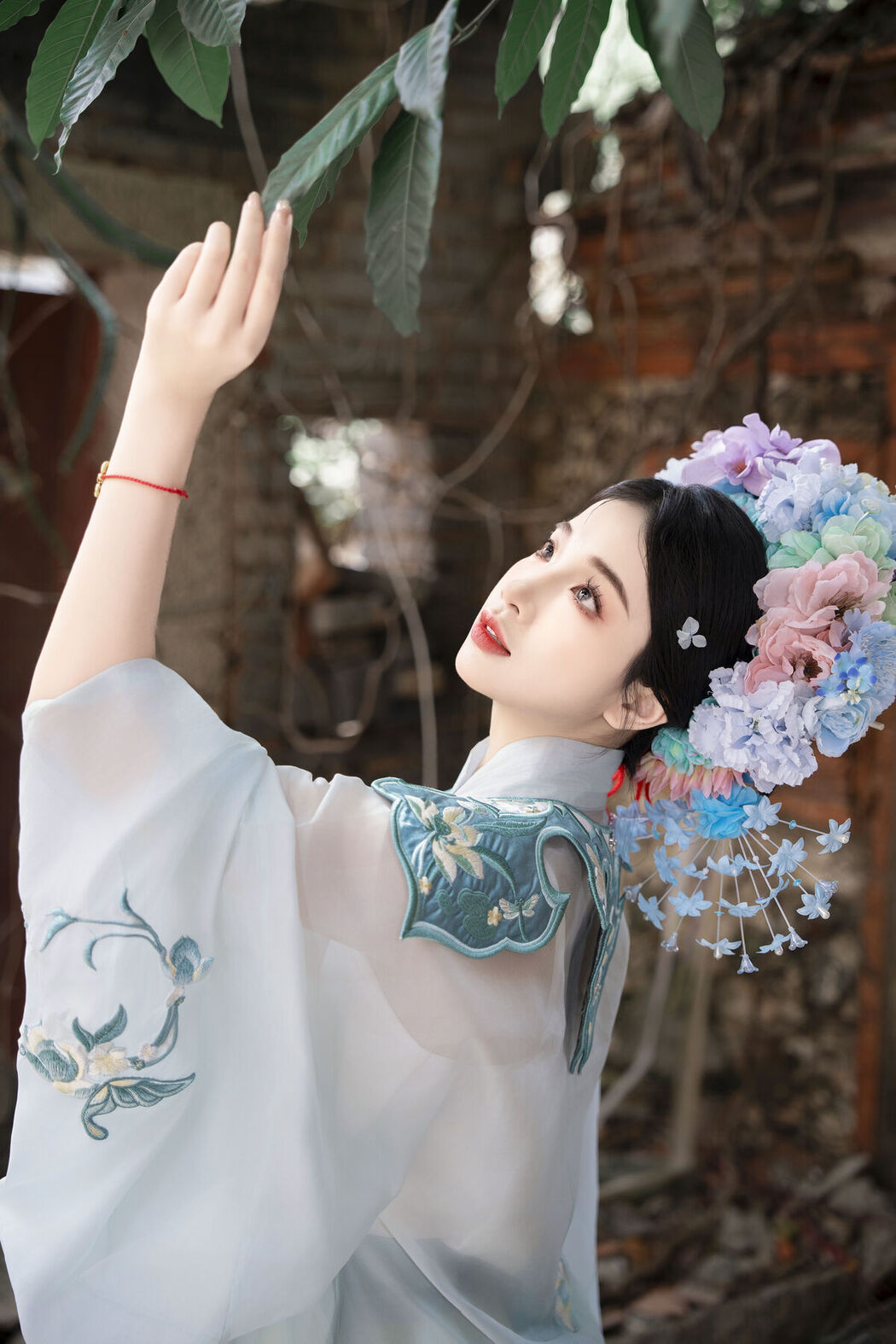 YiTuYu艺图语 Vol.8402 小葵 (26P)