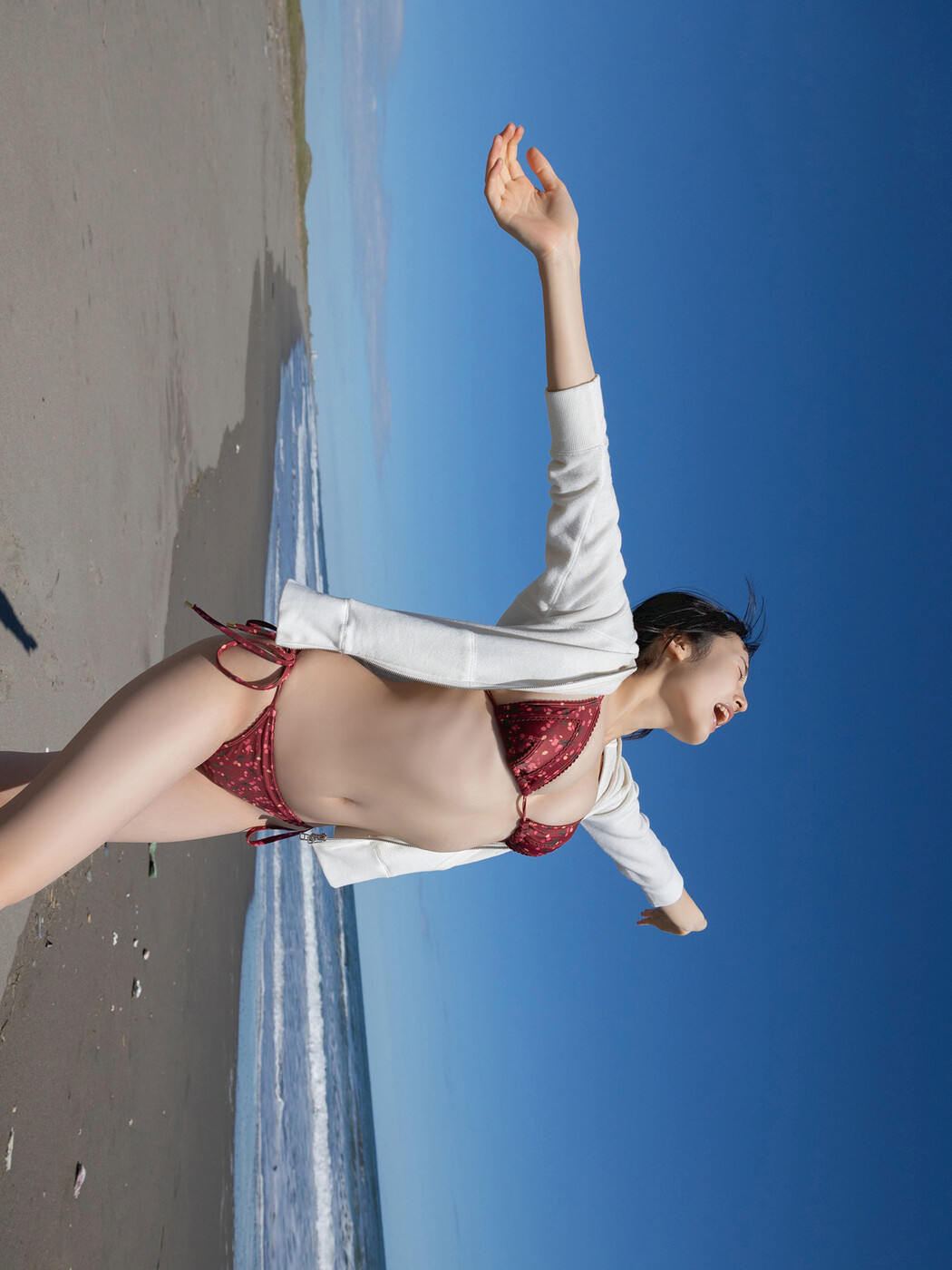 Miu Shirahama 白濱美兎, FRIDAYデジタル写真集 「ぎゅってして ｖｏｌ．２ ちょっとオトナな１００ページ豪華版」 Set.01