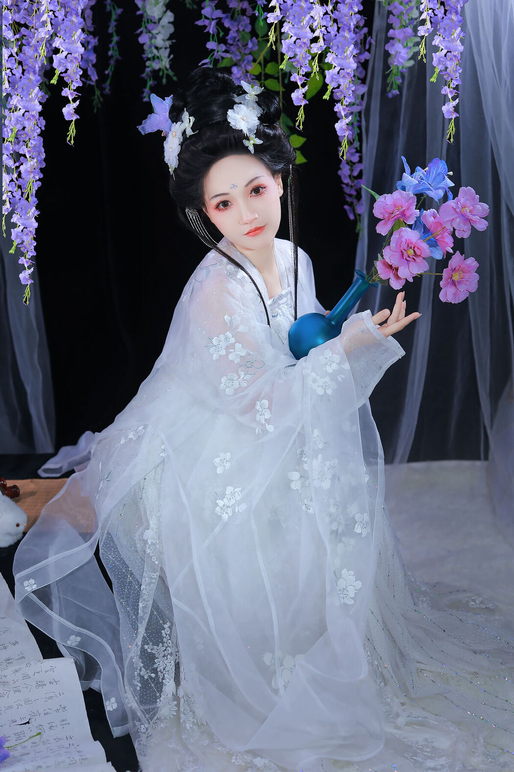 YiTuYu艺图语 Vol.8404 焚香小也 (23P)