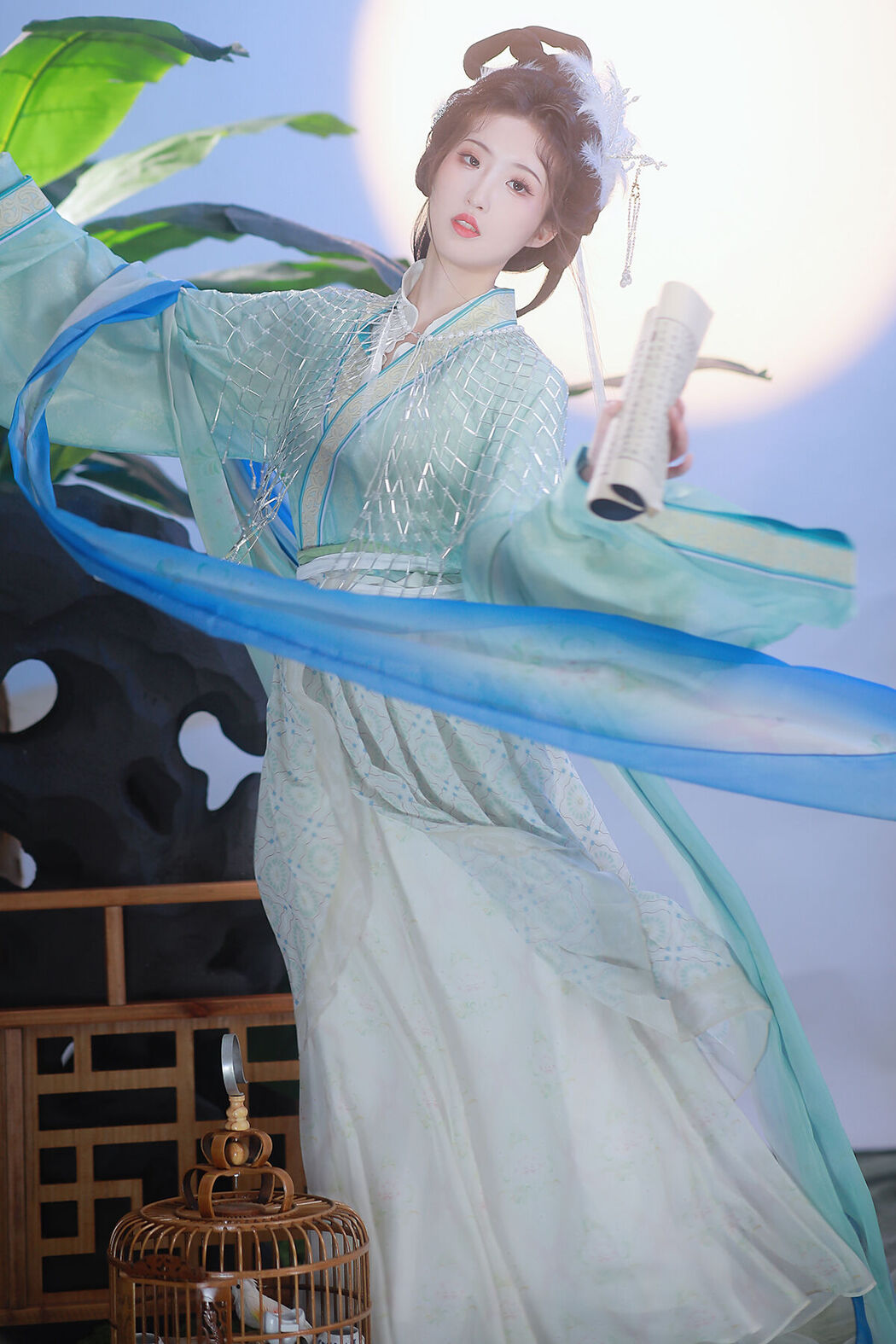 YiTuYu艺图语 Vol.8401 慕容 (29P) Cover Photo