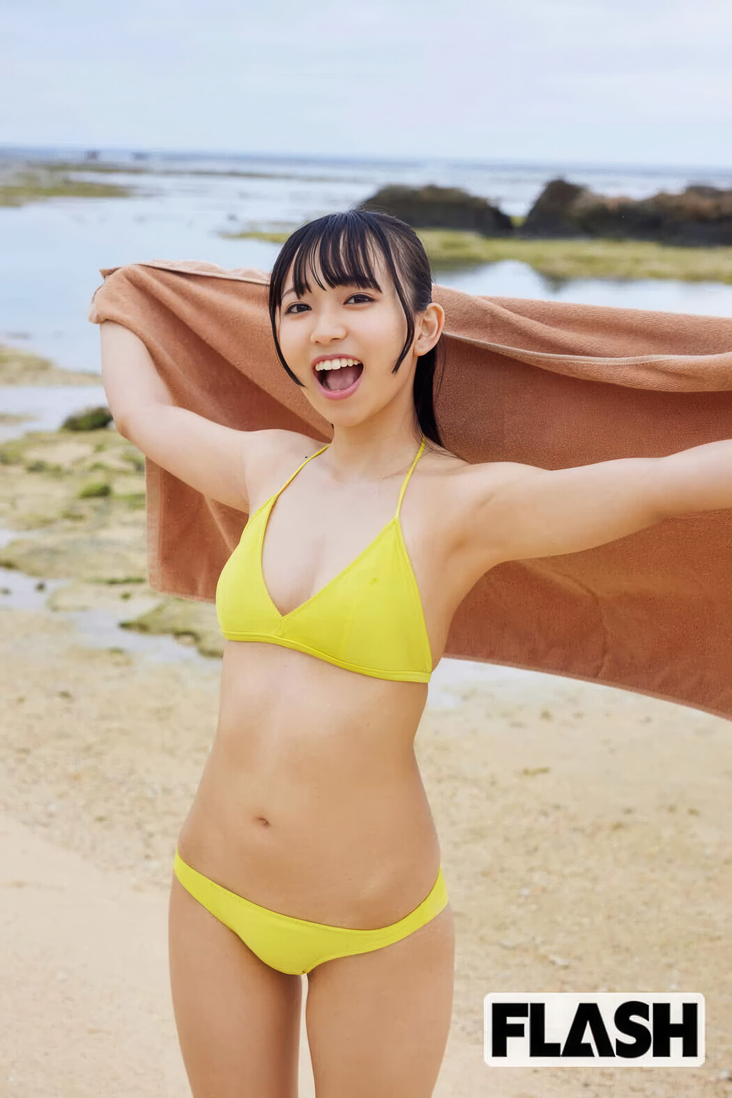 Yui Iruma 入間ゆい, FLASH 2025.07.22 (フラッシュ 2025年7月22日号)