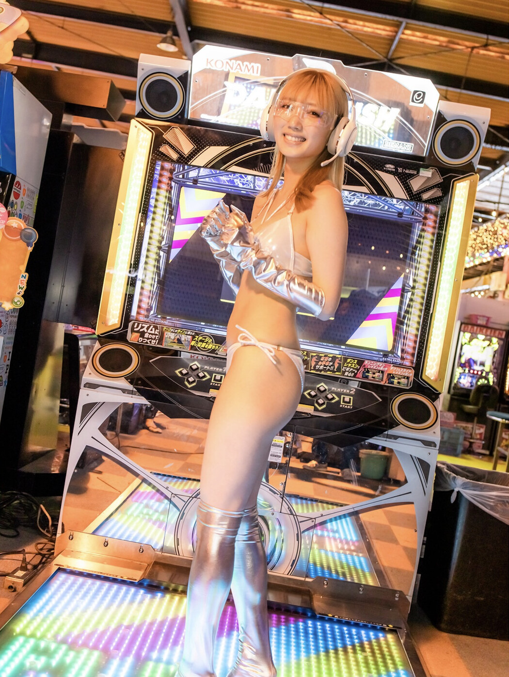 Mea Shimotsuki 霜月めあ, FLASHデジタル写真集 「Lady Player MEA」 Set.02